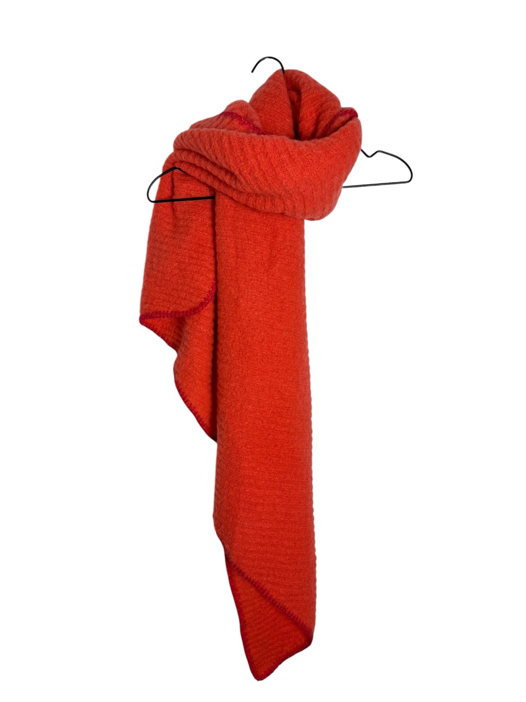 Nwt Anthropologie Coral Boucle Knit Scarf
